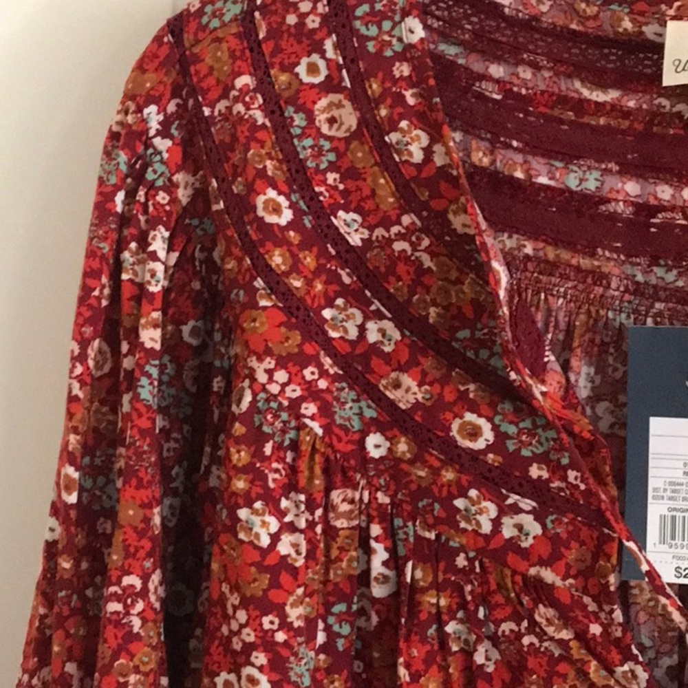 Blouse - Picture 4 of 4
